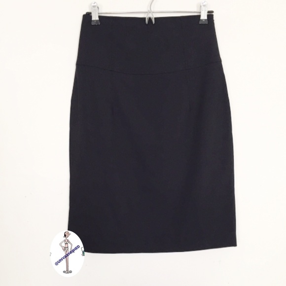 Club Monaco Corset Pencil Skirt - Picture 2 of 9